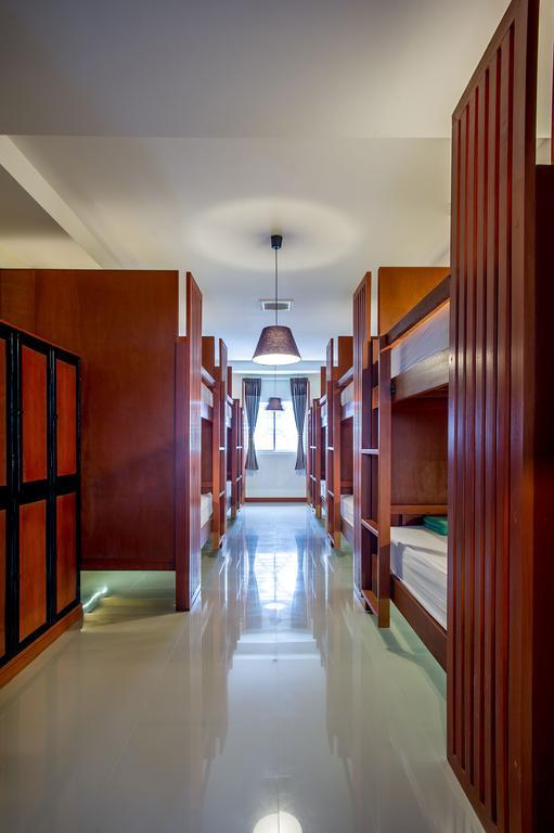 Phangan Pearl Hostel Хаад Рин Экстерьер фото