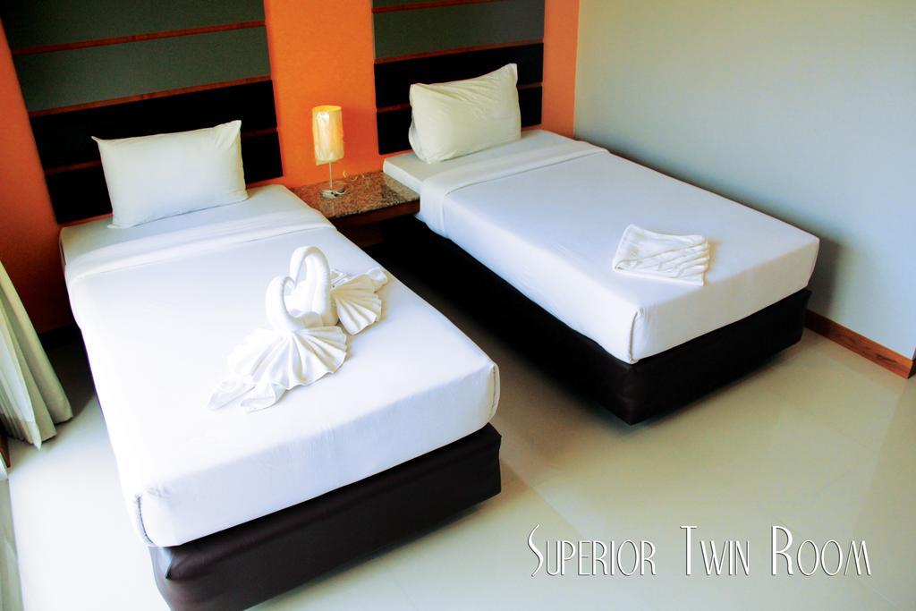 Phangan Pearl Hostel Хаад Рин Экстерьер фото