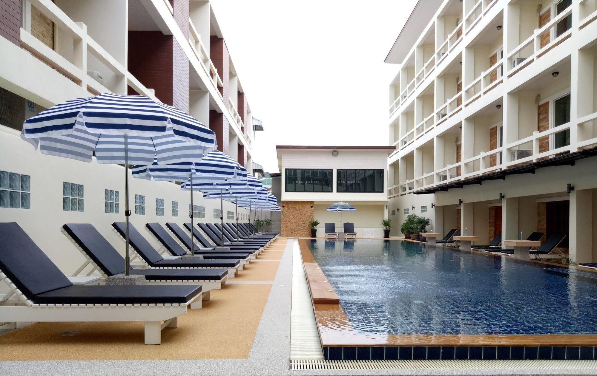 Phangan Pearl Hostel Хаад Рин Экстерьер фото